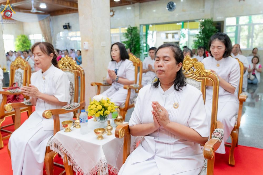 ภาพ No.165918:พิธีทอดกฐิน ณ วัดเขาตะแบก อ.ศรีราชา จ.ชลบุรี ในโครงการกฐินสามัคคีทั่วไทย 30,000 วัด บูชาธรรม 80 ปี หลวงพ่อธัมมชโย โดยคณะศิษยานุศิษย์วัดพระธรรมกาย วันที่ 20 ตุลาคม พ.ศ. 2567