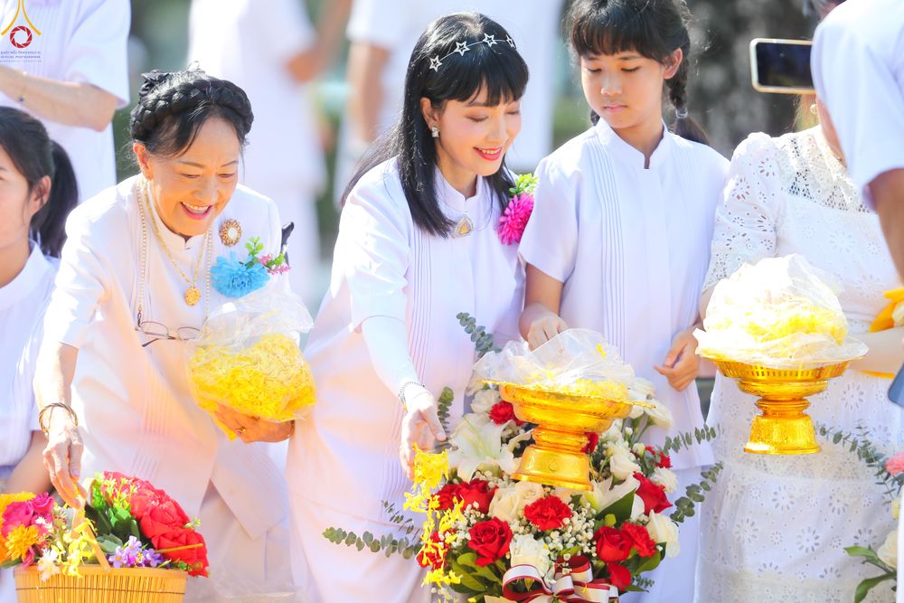 ภาพ No.279527:วันที่ 2 มกราคม พ.ศ.2569 พิธีต้อนรับพระธรรมยาตรา ครั้งที่ 1 ณ วัดพระธรรมกาย (วิหารหลวงปู่ - พระมหาธรรมกายเจดีย์)