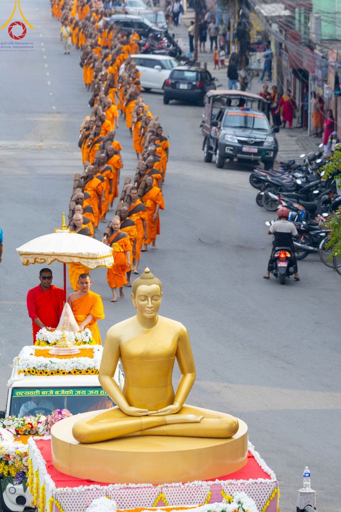 ภาพ No.317054:วันเสาร์ที่ 28 มีนาคม พ.ศ.2569 ธรรมยาตราจาริก ณ ซุ้มประตูลุมพินีเกต(Lumbini Gate) ประเทศเนปาล