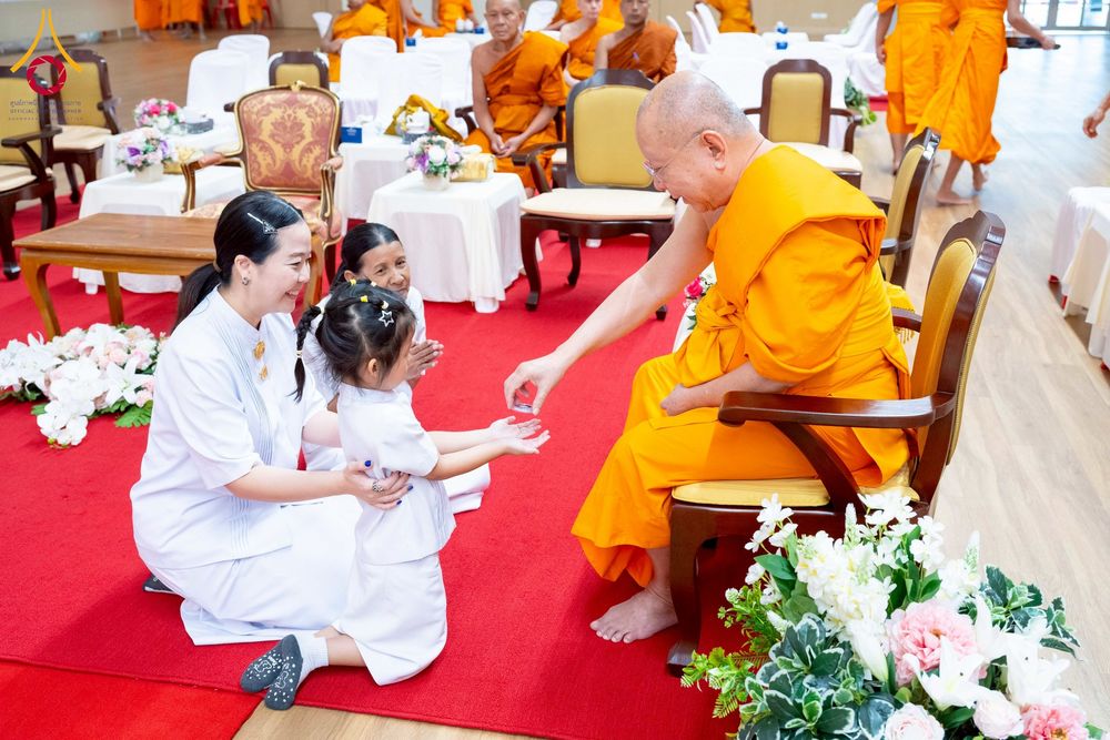 ภาพ No.267230:วันที่ 7 พฤศจิกายน พ.ศ. 2568 พิธีสอบธรรมสนามหลวง นักธรรมชั้นโท - เอก ณ สนามสอบวัดพระธรรมกาย