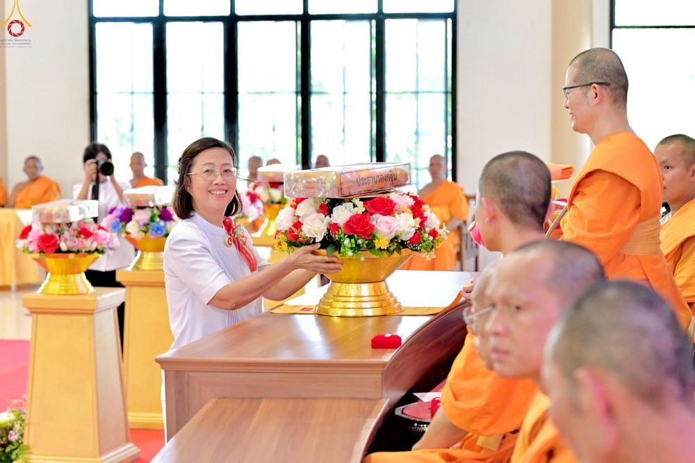 ภาพ No.265624:วันเสาร์ที่ 18 ตุลาคม พ.ศ. 2568 พิธีทอดกฐินสามัคคี ประจำปี 2568 “กฐินครัวมหาทาน” ณ ศูนย์อบรมเยาวชนบางปะหัน ตำบลหันสัง อำเภอบางปะหัน จังหวัดพระนครศรีอยุธยา