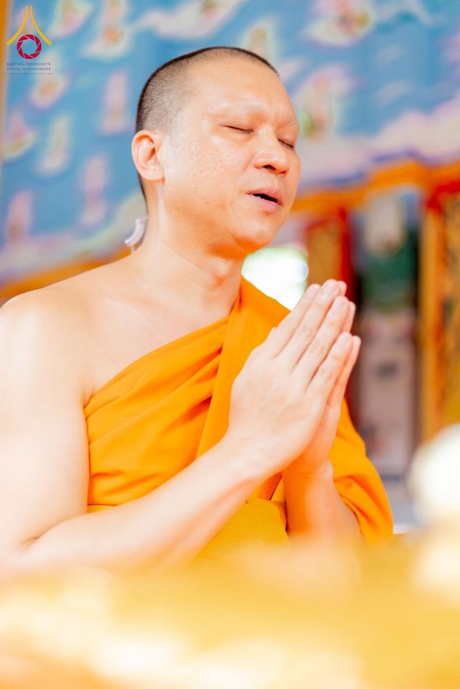 ภาพ No.231802:วันเสาร์ ที่ 5 กรกฎาคม พ.ศ. 2568 พิธีบรรพชา อุปสมบท โครงการอุปสมบท บูชาธรรมมหาปูชนียาจารย์ รุ่นเข้าพรรษา ณ วัดเกาะแก้วประชานุรักษ์ อ.วังทอง  จ.พิษณุโลก