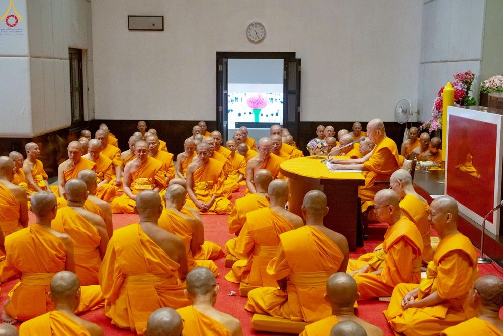 ภาพ No.250648:วันอังคารที่ 7 ตุลาคม พ.ศ. 2568 พิธีมหาปวารณาออกพรรษา ณ โบสถ์พระไตรปิฎก วัดพระธรรมกาย