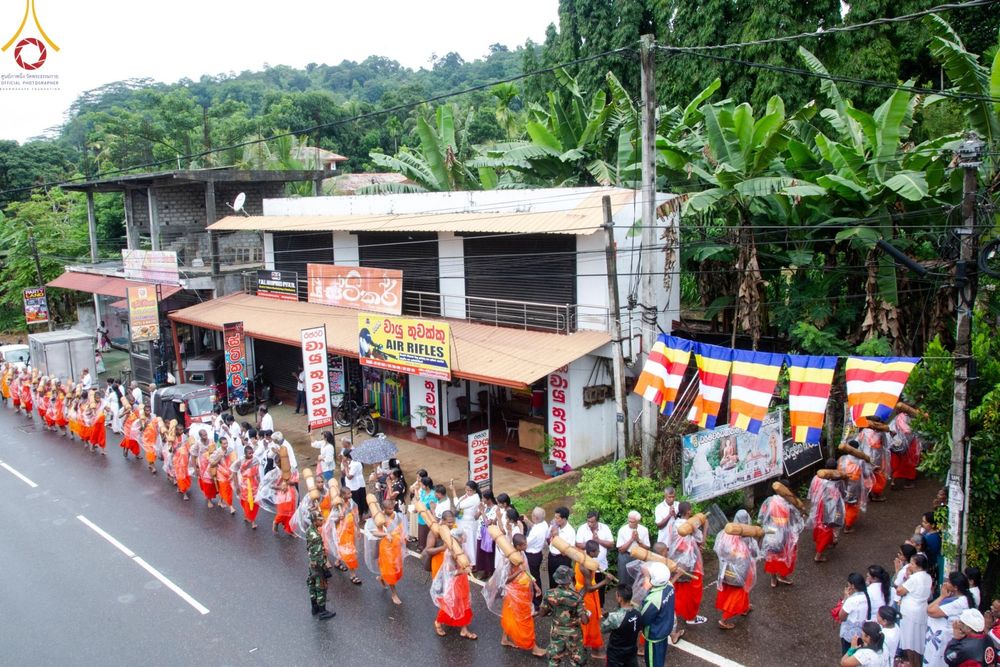 ภาพ No.140943:PhotoStory มหาศรัทธา ธรรมยาตราศรีลังกา EP.5 โครงการสยาม-ลังกา ธรรมยาตรา ฉลองเทศกาลวิสาขบูชาแห่งชาติ ศรีลังกา บูชาธรรม 80 ปีหลวงพ่อธัมมชโย เส้นทางจาก เมืองดัมบูลลา ไปยัง เมืองมาตะเล ตั้งแต่วันที่ 17-20 พฤษภาคม พ.ศ.2567