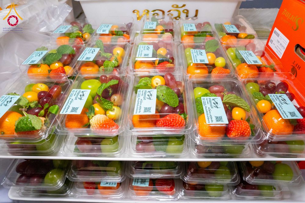 ภาพ No.296724:วันที่ 18 มกราคม พ.ศ. 2569 พิธีถวายภัตตาหารเป็นสังฆทาน แด่พระธรรมยาตรา ณ วัดโบสถ์บน ต.บางคูเวียง จ.นนทบุรี อนุสรณ์สถานลำดับที่ 4 สถานที่เกิดด้วยกายธรรม ในโครงการธรรมยาตรา กตัญญูบูชา มหาปูชนียาจารย์ พระมงคลเทพมุนี(สด จนฺทสโร) พระผู้ปราบมาร อนุสรณ์สถาน 7 แ