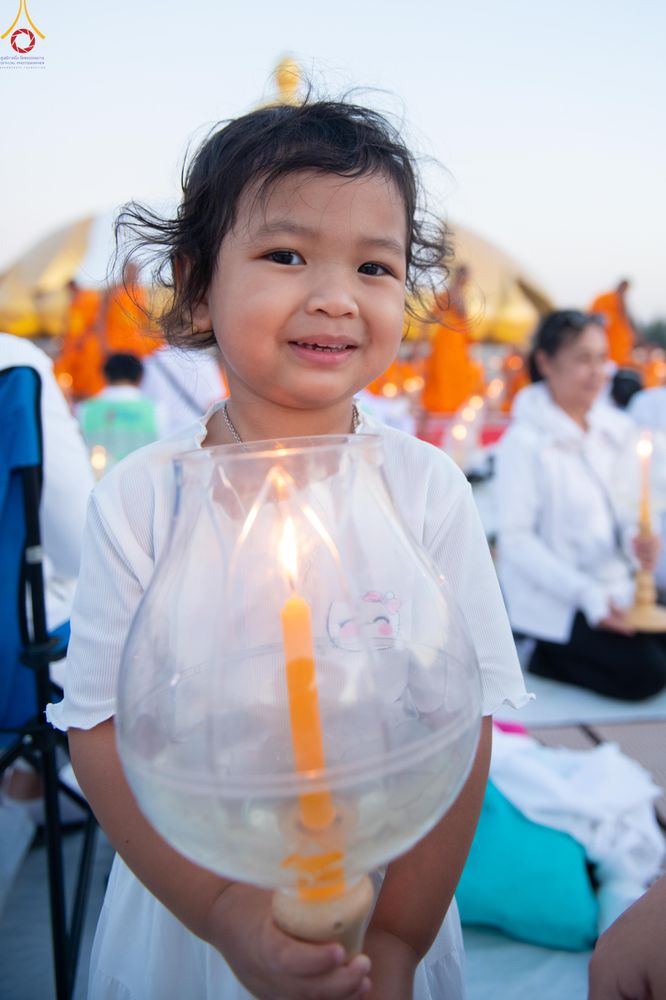 ภาพ No.302194:วันที่ 23 มกราคม พ.ศ. 2569 พิธีจุดประทีปธรรมถวายเป็นพุทธบูชา (ภาพชุดที่ 2) และบูชาธรรมมหาปูชนียาจารย์  ณ อนุสรณ์สถานลำดับที่ 5 สถานที่เผยแผ่วิชชาธรรมกายครั้งแรก อนุสรณ์สถานบางปลา วัดบางปลา อำเภอบางเลน จังหวัดนครปฐม ในโครงการธรรมยาตรา กตัญญูบูชา มหาปูชนีย