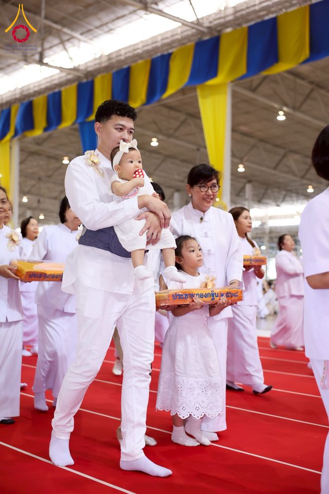 ภาพ No.264600:วันอาทิตย์ที่ 2 พฤศจิกายน พ.ศ. 2568 พิธีทอดกฐินสามัคคี ณ สภาธรรมกายสากล วัดพระธรรมกาย