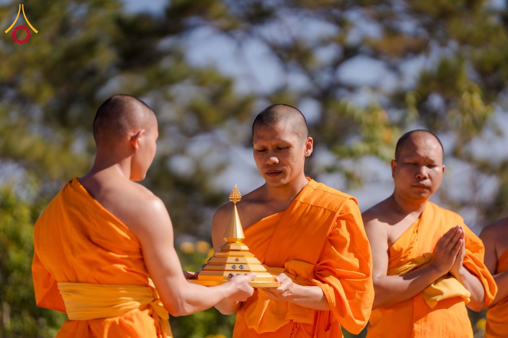 ภาพ No.309265:วันเสาร์ที่ 7 กุมภาพันธ์ พ.ศ.2569 พิธีบรรจุพระบรมสารีริกธาตุ ประดิษฐาน  ณ เจดีย์วัดทุ่งเจริญธรรม อ.อมก๋อย จ.เชียงใหม่