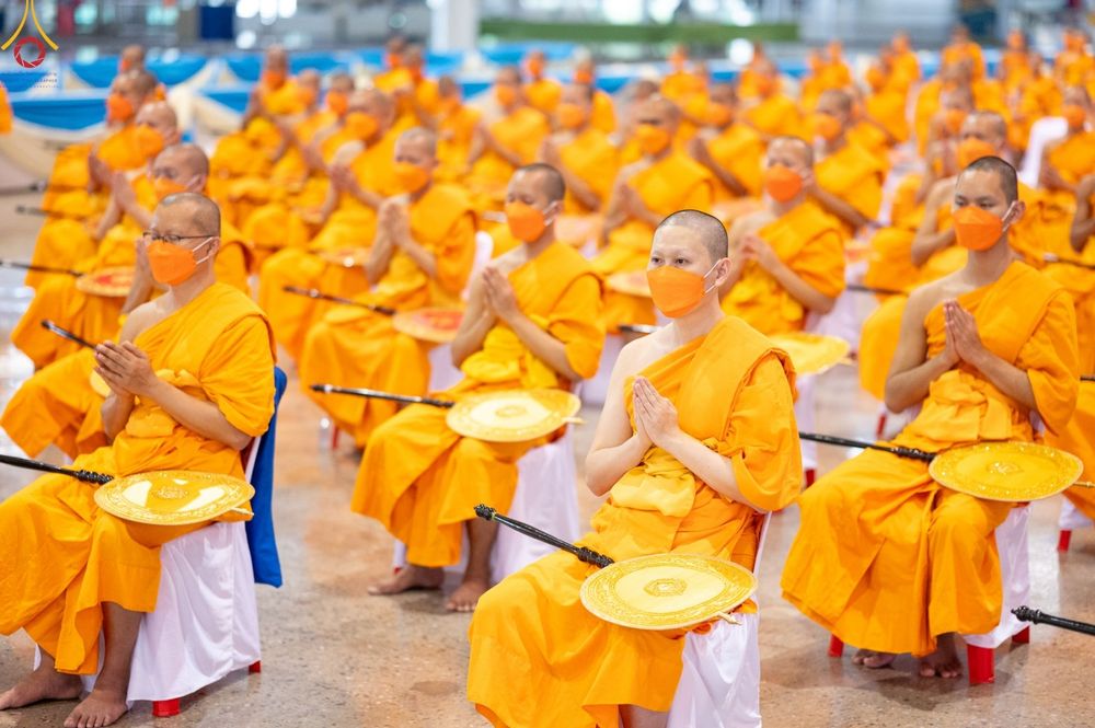ภาพ No.88160:พิธีมุทิตาสักการะ เปรียญธรรม 9,6,3 และบาลีศึกษา 6,3  พิธีมอบดวงแก้วสามเณรทรงบาลีไวยากรณ์ วันอาทิตย์ 17 กันยายน พ.ศ. 2566 ณ สภาธรรมกายสากล วัดพระธรรมกาย