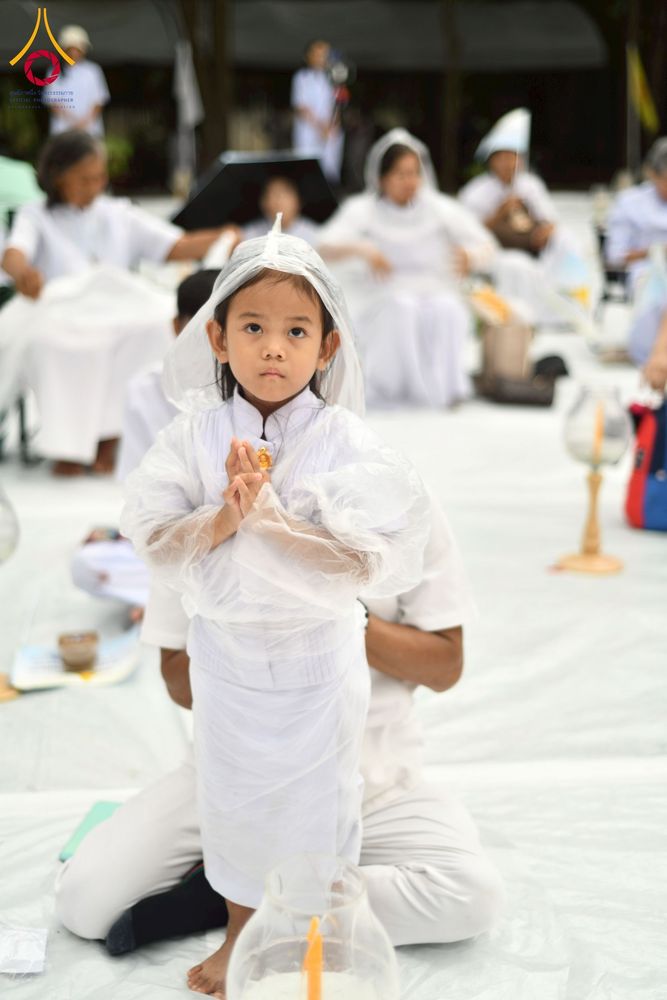 ภาพ No.261906:วันที่ 14 ตุลาคม พ.ศ. 2568 พิธีกลั่นแผ่นดิน โปรยทรายตอกเสาเข็มมหามงคลต้นแรก  สร้างองค์พระเจดีย์และจุดประทีปถวายเป็นพุทธบูชา ณ ศูนย์ปฏิบัติธรรมชัยนาท ต.ธรรมามูล อ.ชัยนาท จ.ชัยนาท