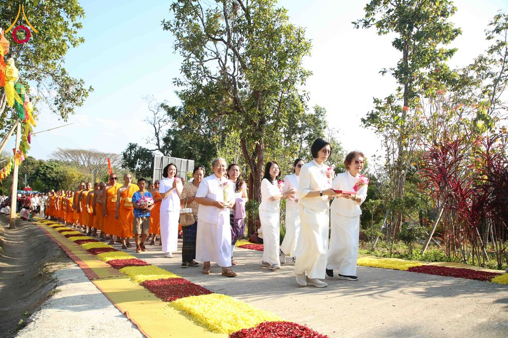 ภาพ No.308945:วันศุกร์ที่ 6 กุมภาพันธ์ พ.ศ.2569 พิธีอัญเชิญพระบรมสารีริกธาตุ เพื่อประดิษฐาน  ณ เจดีย์วัดทุ่งเจริญธรรม อ.อมก๋อย จ.เชียงใหม่