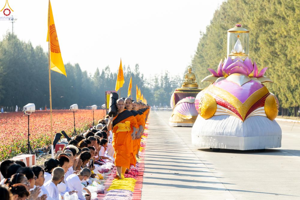 ภาพ No.287004:วันที่ 2 มกราคม พ.ศ.2569 พิธีต้อนรับพระธรรมยาตรา ครั้งที่ 1 (ภาพชุดที่ 2) ณ วัดพระธรรมกาย (วิหารหลวงปู่ - พระมหาธรรมกายเจดีย์)