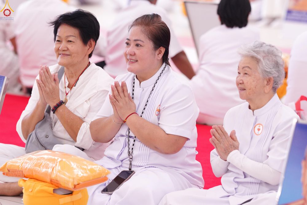 ภาพ No.338761:วันที่ 11 กรกฎาคม พศ.2569 พิธีบรรพชาอุปสมบท โครงการอุปสมบทหมู่ธรรมทายาทนานาชาติ  IDOP รุ่นที่ 21 (ภาษาจีน)  จากประเทศจีน มาเลเซีย สิงคโปร์ และไต้หวัน , โครงการบรรพชาสามเณรโรงเรียนนานาชาติ รุ่นที่ 15