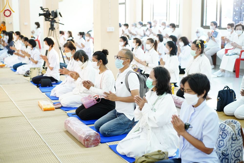 ภาพ No.72634:พิธีถวายภัตตาหารเป็นสังฆทาน แด่คณะพระธรรมยาตราฯ ในโครงการธรรมยาตรากตัญญูบูชา มหาปูชนียาจารย์ พระมงคลเทพมุนี(สด จนฺทสโร) พระผู้ปราบมาร อนุสรณ์สถาน 7 แห่ง ปีที่ 11 วันที่ 19 มกราคม พ.ศ. 2566