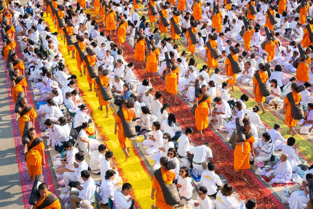 ภาพ No.295290:วันที่ 16 มกราคม พ.ศ. 2569 พิธีต้อนรับพระธรรมยาตรา อนุสรณ์สถานลำดับที่ 4 (ภาพชุดที่ 2) สถานที่เกิดด้วยกายธรรม ณ วัดโบสถ์บน ต.บางคูเวียง จ.นนทบุรี ในโครงการธรรมยาตรา กตัญญูบูชา มหาปูชนียาจารย์ พระมงคลเทพมุนี(สด จนฺทสโร) พระผู้ปราบมาร อนุสรณ์สถาน 7 แห่ง ปี