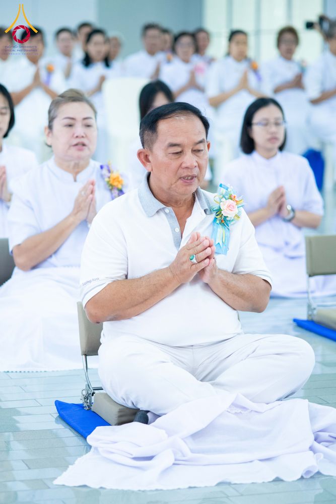 ภาพ No.278450:วันพุธที่ 10 ธันวาคม พ.ศ.2568  พิธีทอดผ้าป่าเพื่อสนับสนุนโครงการตักบาตรพระ 10,000 รูป เมืองกาญจนบุรี ณ อาคารปลูกศรัทธา วัดพระธรรมกาย