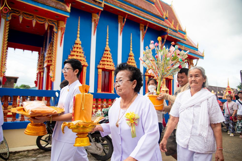 ภาพ No.283112:วันอาทิตย์ที่ 2 พฤศจิกายน​ พ.ศ.2568 พิธีทอดกฐินสามัคคีทั่วไทย 30,000 วัด  โดยคณะศิษยานุศิษย์ บูชาธรรม 81 ปี  หลวงพ่อธัมมชโย ณ วัดมหาโพธิ จ.ลพบุรี