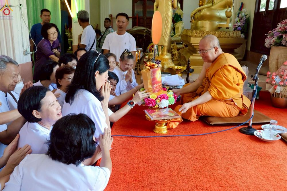 ภาพ No.259573:วันที่ 19 ตุลาคม พ.ศ. 2568 พิธีทอดกฐินสามัคคีทั่วไทย 30,000 วัด โดยคณะศิษยานุศิษย์ บูชาธรรม 81 ปี หลวงพ่อธัมมชโย ณ วัดโมกข์ อ.พระประแดง จ.สมุทรปราการ