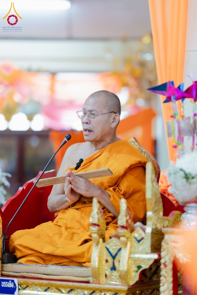 ภาพ No.171562:พิธีทอดกฐิน ณ วัดไชยภูมิ จ.อยุธยา ในโครงการกฐินสามัคคีทั่วไทย 30,000 วัด บูชาธรรม 80 ปี หลวงพ่อธัมมชโย โดยคณะศิษยานุศิษย์วัดพระธรรมกาย วันที่ 26 ตุลาคม พ.ศ. 2567