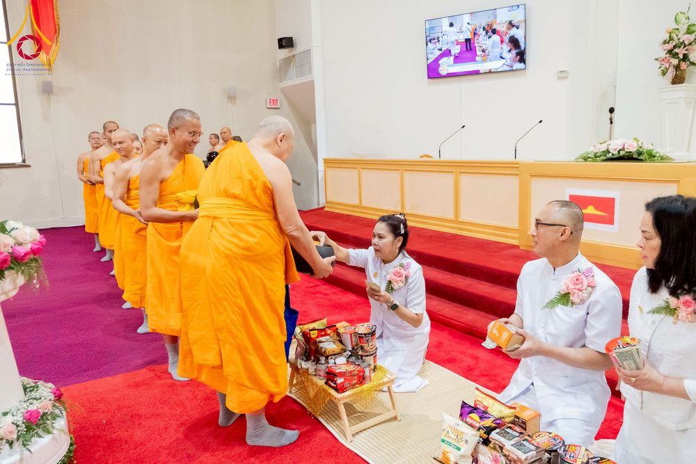 ภาพ No.274230:วันอาทิตย์ที่ 26 ตุลาคม พ.ศ. 2568  พิธีทอดกฐินธรรมชัย สร้างทุกสิ่ง ณ วัดพระธรรมกายออเรกอน ประเทศสหรัฐอเมริกา
