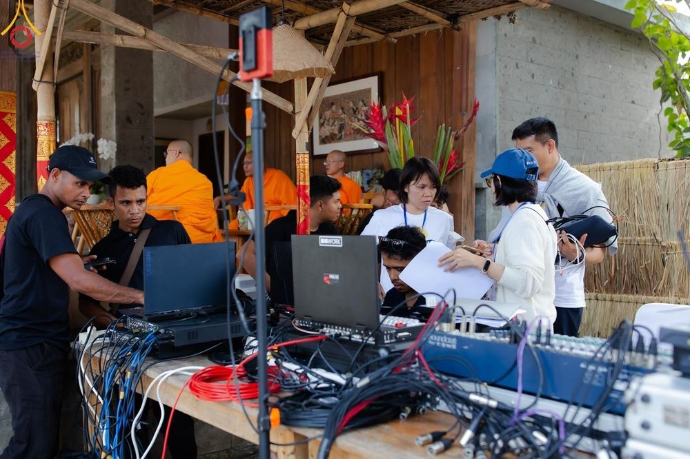ภาพ No.155935:การเตรียมงานกิจกรรม light of peace จุดประทีปรวมใจเพื่อสันติภาพโลก ณ พิพิธภัณฑ์ Arma เกาะบาหลี สาธารณรัฐอินโดนีเซีย วันเสาร์ที่ 21 กันยายน พ.ศ. 2567 วันสันติภาพโลก