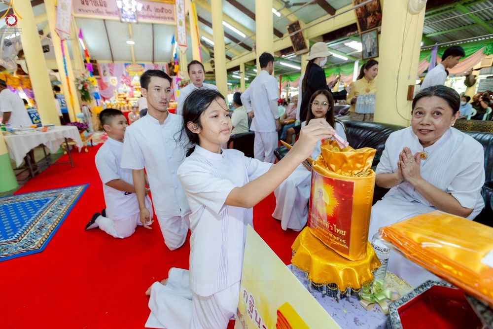 ภาพ No.266517:วันที่ 25 ตุลาคม พ.ศ. 2568 พิธีทอดกฐินสามัคคีทั่วไทย ณ วัดสว่างอารมณ์ ต.ป่าโมก อ.ป่าโมก จ.อ่างทอง โดยคณะศิษยานุศิษย์ บูชาธรรม 81 ปี หลวงพ่อธัมมชโย