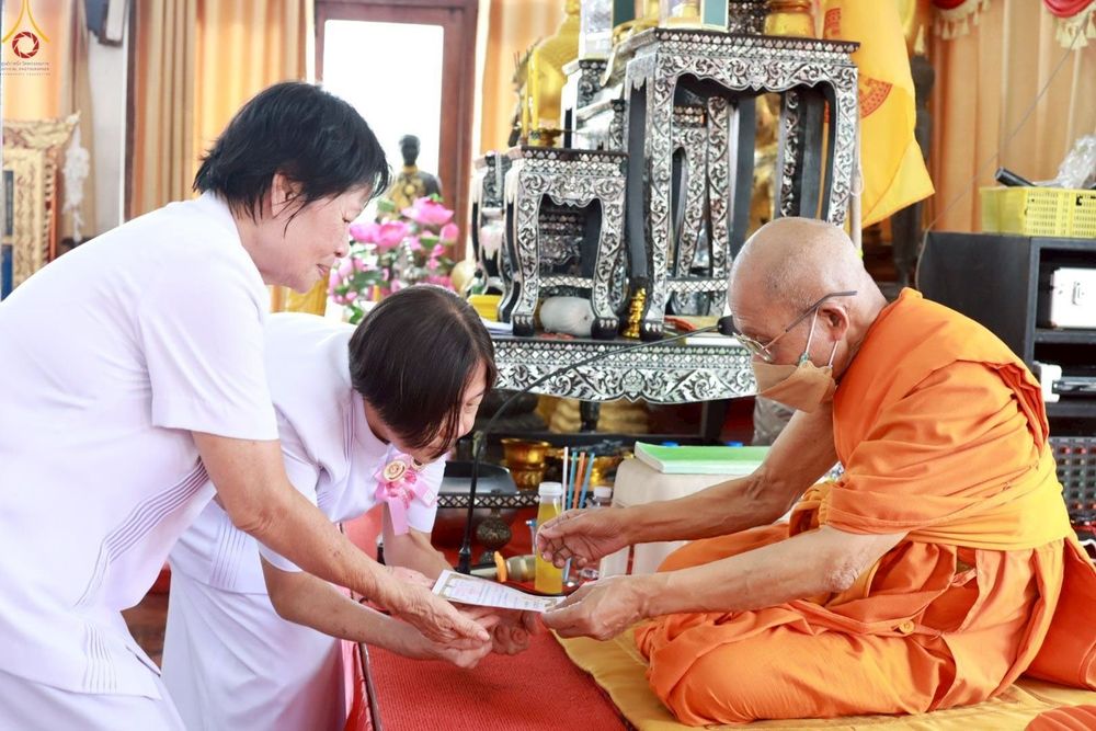 ภาพ No.254980:วันที่ 12 ตุลาคม พ.ศ. 2568 พิธีทอดกฐินสามัคคีทั่วไทย 30,000 วัด โดยคณะศิษยานุศิษย์ บูชาธรรม 81 ปี หลวงพ่อธัมมชโย ณ วัดสุทธาวาส กรุงเทพมหานคร