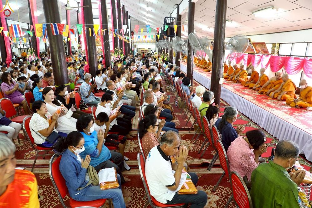 ภาพ No.250367:วันพุธที่ 8 ตุลาคม พ.ศ. 2568 พิธีทอดกฐินสามัคคีทั่วไทย 30,000 วัด โดยคณะศิษยานุศิษย์ บูชาธรรม 81 ปี หลวงพ่อธัมมชโย ณ วัดครุใน อ.พระประแดง จ.สมุทรปราการ