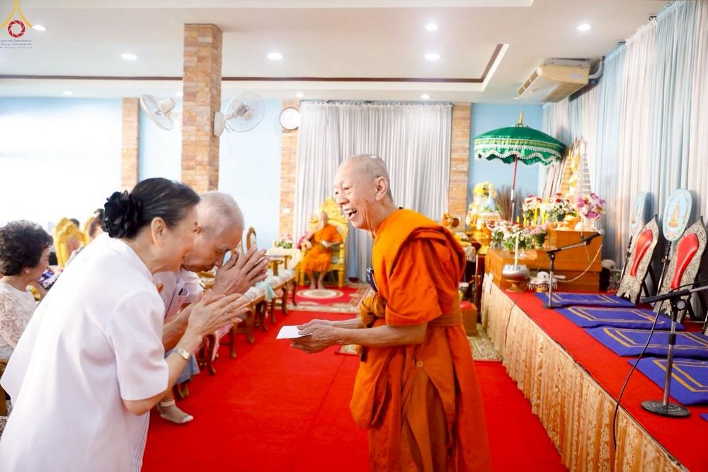 ภาพ No.253482:วันที่ 12 ตุลาคม พ.ศ. 2568 พิธีทอดกฐินสามัคคีทั่วไทย 30,000 วัด โดยคณะศิษยานุศิษย์ บูชาธรรม 81 ปี หลวงพ่อธัมมชโย ณ วัดแก้วแจ่มฟ้า เขตบางรัก กรุงเทพฯ