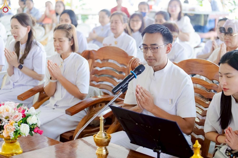 ภาพ No.263766:วันที่ 23 ตุลาคม พ.ศ. 2568 พิธีทอดกฐินสามัคคีทั่วไทย 30,000 วัด โดยคณะศิษยานุศิษย์ บูชาธรรม 81 ปี หลวงพ่อธัมมชโย ณ วัดเขาน้อยพัฒนาราม ต.สุรศักดิ์ อ.ศรีราชา จ.ชลบุรี