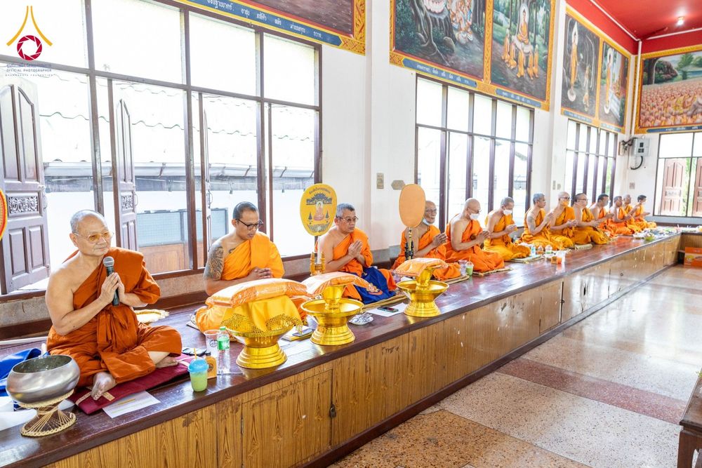 ภาพ No.183815:พิธีทอดกฐิน ณ วัดหลักสาม เขตหนองแขม กรุงเทพมหานคร ในโครงการทอดกฐินสามัคคีทั่วไทย 30,000 วัด บูชาธรรม 80 ปี หลวงพ่อธัมมชโย โดยคณะศิษยานุศิษย์วัดพระธรรมกาย วันที่ 10 พฤศจิกายน พ.ศ. 2567