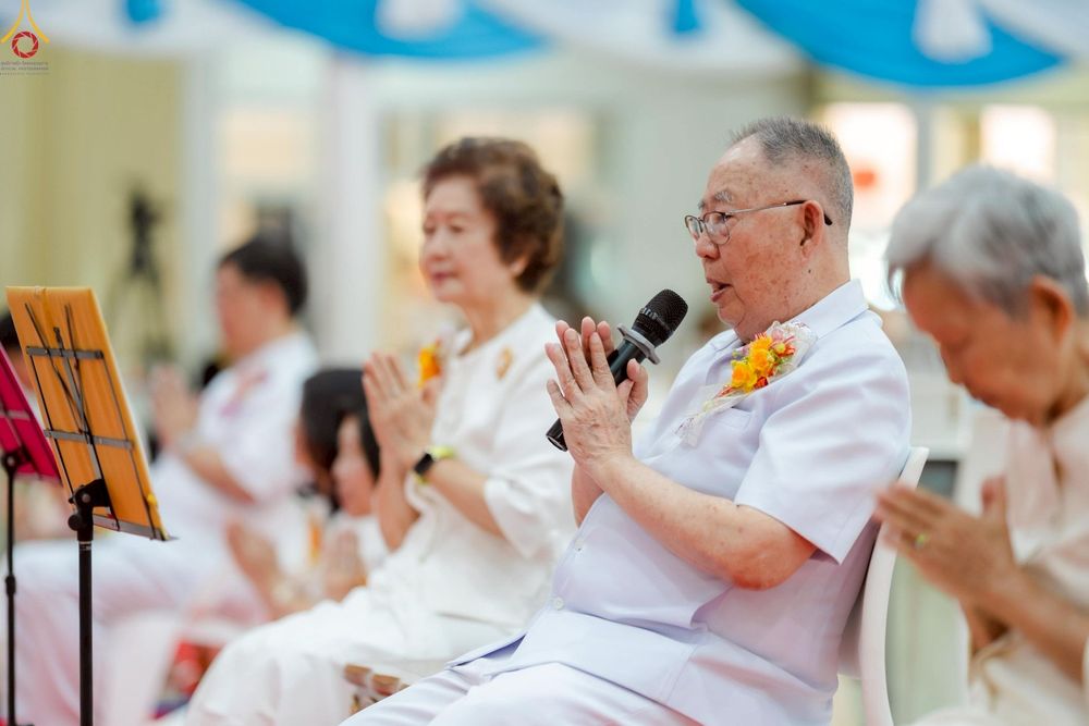 ภาพ No.233496:วันจันทร์ที่ 7 กรกฎาคม พ.ศ. 2568 จังหวัดบุรีรัมย์รวมใจ สัมมนาคณะสงฆ์ เพื่อฟื้นฟูพระพุทธศาสนา  โครงการทอดกฐินสามัคคีทั่วไทย 30,000 วัด ประจำปีพุทธศักราช 2568 และพิธีถวายมหาสังฆทาน 300 กว่าวัด โดยคณะศิษยานุศิษย์ บูชาธรรม 81 ปี หลวงพ่อธัมมชโย  ณ วัดกลาง พระ