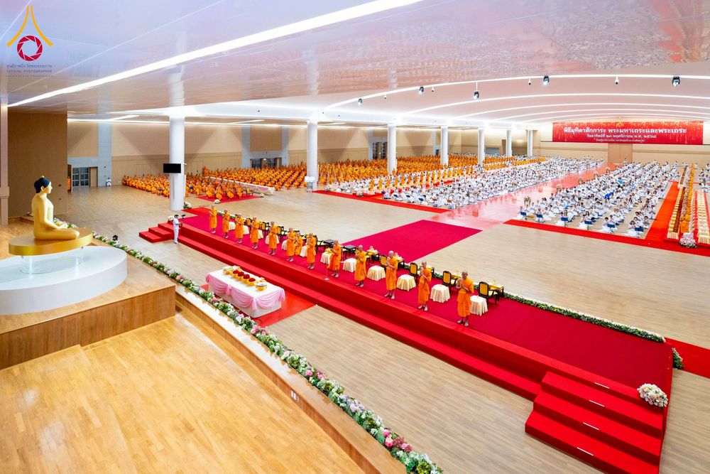 ภาพ No.272842:วันอาทิตย์ที่ 23 พฤศจิกายน พ.ศ.2568 พิธีมุทิตาสักการะ พระมหาเถระและพระเถระ ประจำปีพุทธศักราช 2568 ณ ห้องแก้วสารพัดนึก 2 สภาธรรมกายสากล  วัดพระธรรมกาย