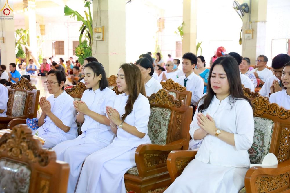 ภาพ No.251159:วันที่ 9 ตุลาคม พ.ศ. 2568 พิธีทอดกฐินสามัคคีทั่วไทย 30,000 วัด โดยคณะศิษยานุศิษย์ บูชาธรรม 81 ปี หลวงพ่อธัมมชโย ณ วัดกำแพงแสน ต.ห้วยหมอนทอง อ.กำแพงแสน จ.นครปฐม