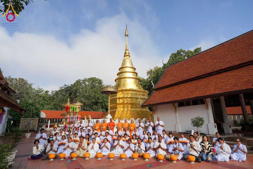 ภาพ No.179911:พิธีบรรพชาสามเณรและอุปสมบท โครงการบรรพชาอุปสมบทหมู่บูชาธรรมมหาปูชนียจารย์ ณ วัดพระธาตุจอมทอง และ วัดพระธาตุศรีโคมคำ อ.เมือง จ.พะเยา วันอังคารที่ ๓ ธันวาคม พ.ศ. ๒๕๖๗