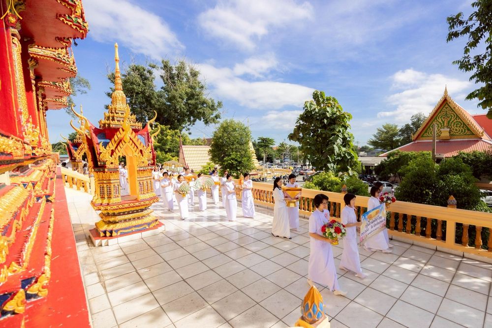 ภาพ No.259226:วันที่ 19 ตุลาคม พ.ศ. 2568 พิธีทอดกฐินสามัคคีทั่วไทย 30,000 วัด โดยคณะศิษยานุศิษย์ บูชาธรรม 81 ปี หลวงพ่อธัมมชโย ณ วัดบ้านพร้าวนอก ต.เชียงรากใหญ่ อ.สามโคก จ.ปทุมธานี