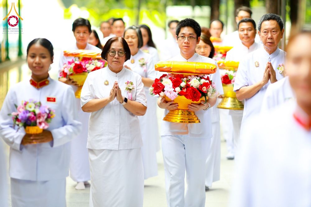 ภาพ No.159065:พิธีทอดผ้าป่าถวายทุนการศึกษาพระภิกษุสามเณรทั่วโลก และ พิธีถวายสังฆทานหนังสือพระไตรปิฏก 80 วัด บูชาธรรม 80 ปี หลวงพ่อธัมมชโย วันเสาร์ที่ 21 กันยายน พ.ศ. 2567 ณ โบสถ์พระไตรปิฏก วัดพระธรรมกาย