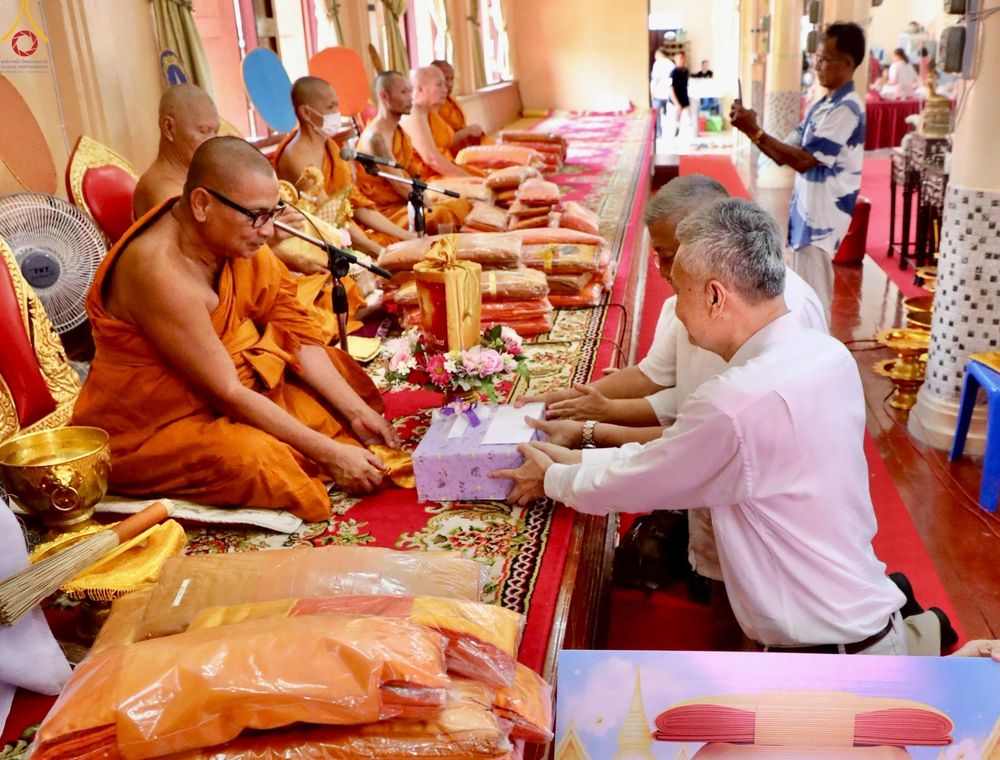 ภาพ No.252443:วันที่ 11 ตุลาคม พ.ศ. 2568 พิธีทอดกฐินสามัคคีทั่วไทย 30,000 วัด โดยคณะศิษยานุศิษย์ บูชาธรรม 81 ปี หลวงพ่อธัมมชโย ณ วัดดอกไม้ อ.บางปะหัน จ.พระนครศรีอยุธยา