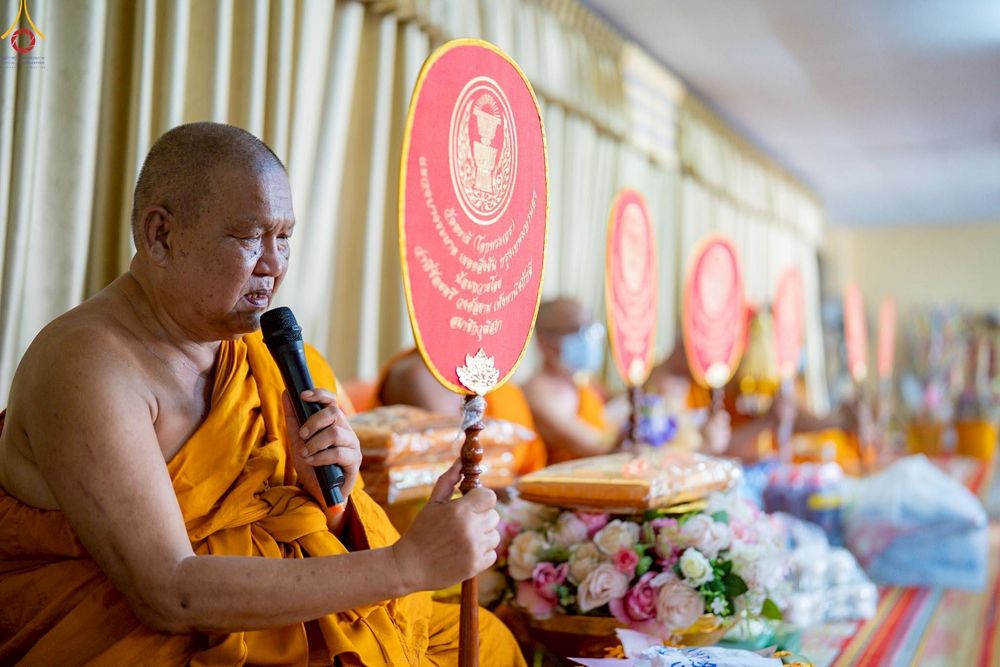 ภาพ No.259197:วันที่ 19 ตุลาคม พ.ศ. 2568 พิธีทอดกฐินสามัคคีทั่วไทย 30,000 วัด โดยคณะศิษยานุศิษย์ บูชาธรรม 81 ปี หลวงพ่อธัมมชโย ณ วัดตะเข้ (โคกพระเถร) แขวงบางระมาด  เขตตลิ่งชัน กรุงเทพมหานคร