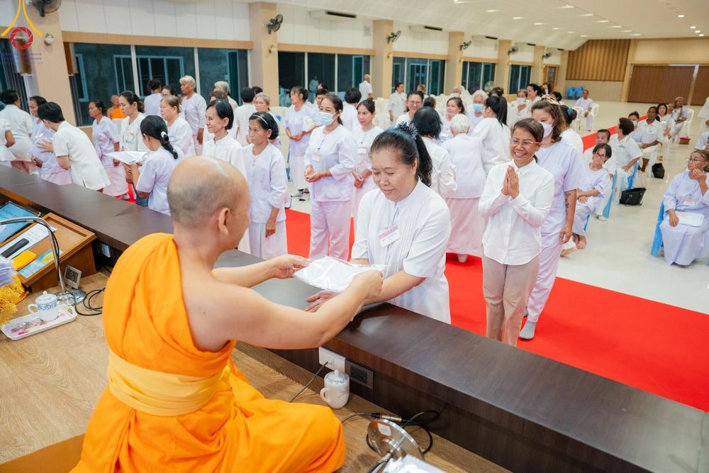 ภาพ No.156930:โครงการ อุบาสกแก้ว อุบาสิกาแก้ว รุ่นที่ 3 ตัวแทนทอดกฐินสามัคคีทั่วไทย 30,000 วัด ระหว่างวันที่ 20-22 กันยายน พ.ศ. 2567 ณ ธุดงคสถานชลบุรี