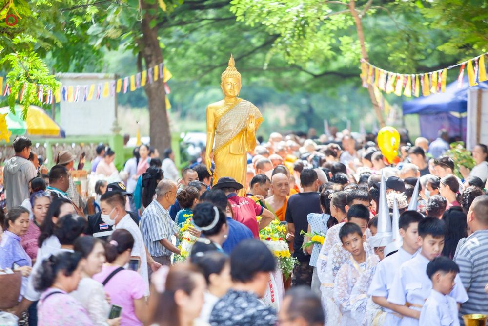 ภาพ No.252511:วันที่ 11 ตุลาคม พ.ศ. 2568 พิธีทอดกฐินสามัคคีทั่วไทย 30,000 วัด โดยคณะศิษยานุศิษย์ บูชาธรรม 81 ปี หลวงพ่อธัมมชโย ณ วัดโคกมะตูม อ.เมืองสระบุรี จ.สระบุรี