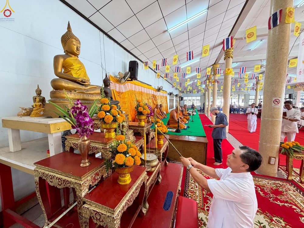 ภาพ No.252153:วันที่ 11 ตุลาคม พ.ศ. 2568 พิธีทอดกฐินสามัคคีทั่วไทย 30,000 วัด โดยคณะศิษยานุศิษย์ บูชาธรรม 81 ปี หลวงพ่อธัมมชโย ณ วัดกลางทุมมาวาส อ.พนัสนิคม จ.ชลบุรี