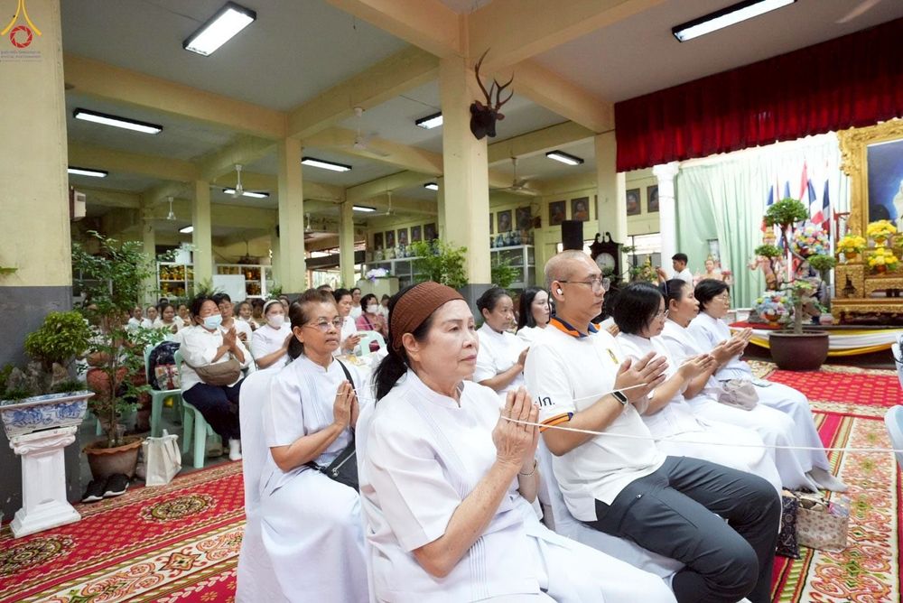 ภาพ No.250197:วันพุธที่ 8 ตุลาคม พ.ศ. 2568 พิธีทอดกฐินสามัคคีทั่วไทย 30,000 วัด โดยคณะศิษยานุศิษย์ บูชาธรรม 81 ปี หลวงพ่อธัมมชโย ณ วัดคลองเตยใน กรุงเทพฯ