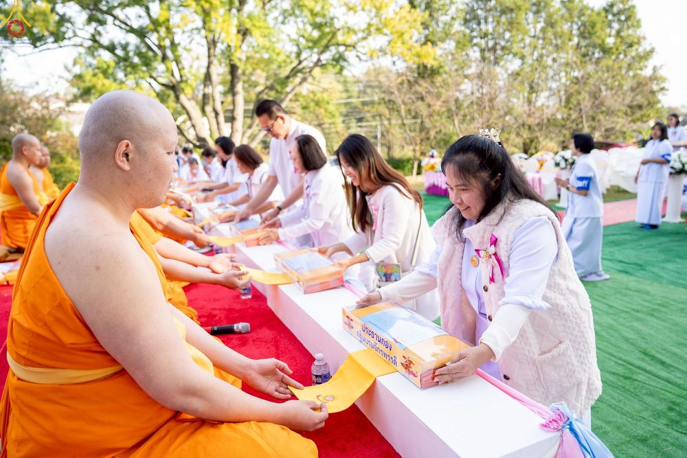 ภาพ No.272724:วันอาทิตย์ที่ 19 ตุลาคม พ.ศ. 2568 พิธีทอดกฐินสามัคคี  ณ วัดพระธรรมกายดีซี สหรัฐอเมริกา 