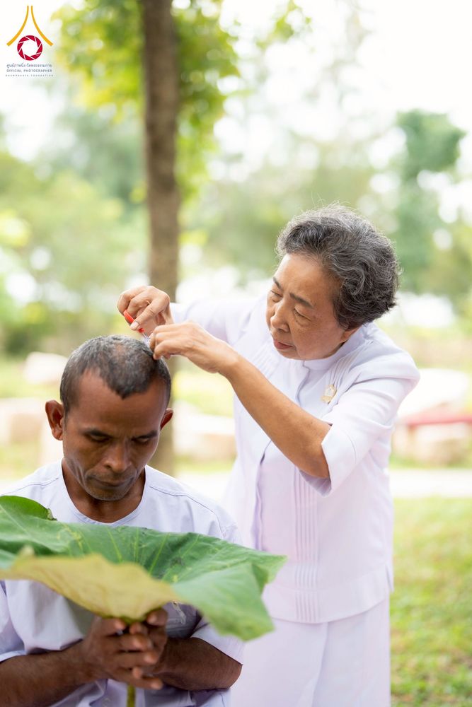 ภาพ No.278213:วันศุกร์ที่ 5 ธันวาคม พ.ศ. 2568 (วันพ่อแห่งชาติ) พิธีบรรพชาอุปสมบทหมู่ธรรมทายาท จำนวน 16 รูป โครงการบรรพชาอุปสมบทหมู่ รุ่นบูชาธรรมมหาปูชนียาจารย์ ประจำปี 2568  ณ ศูนย์ปฏิบัติธรรมและอบรมเยาวชนพระนครศรีอยุธยา จ.พระนครศรีอยุธยา