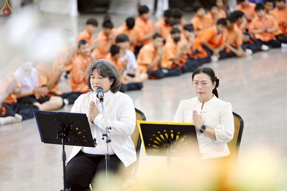 ภาพ No.246364:วันที่ 8-9 กันยายน พ.ศ. 2568 ศูนย์ปฏิบัติธรรมสมุทรปราการ นำทีมจัดอบรมโครงการอบรมคุณธรรม , จริยธรรม ในหัวข้อ การค้นพบศักยภาพในตนเอง เพื่อพัฒนานิสัย ผ่านนวัตกรรมความดีสากล ณ โรงเรียนวัดราษฎ์บูรณะ ต.บางปลา อ.บางพลี จ.สมุทรปราการ