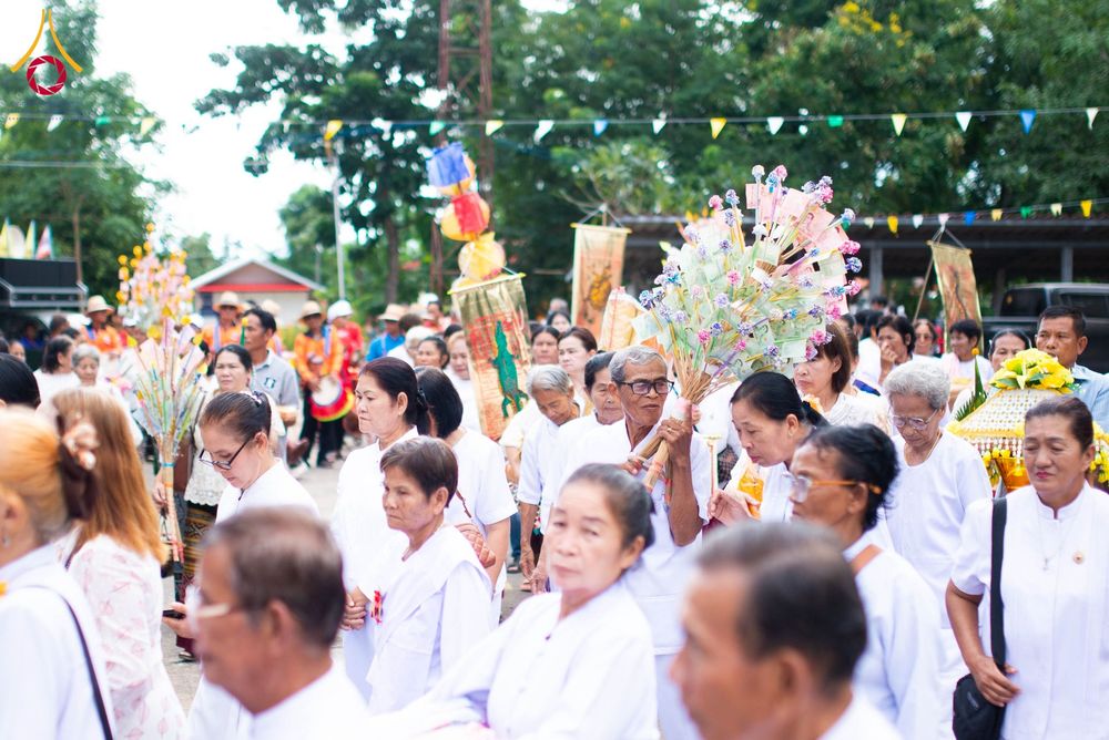 ภาพ No.177228:พิธีทอดกฐิน ณ วัดแถวอรัญญาวาส ต.หนองขาม อ.แก้งคร้อ จ.ชัยภูมิ ในโครงการทอดกฐินสามัคคีทั่วไทย 30,000 วัด บูชาธรรม 80 ปี หลวงพ่อธัมมชโย โดยคณะศิษยานุศิษย์วัดพระธรรมกาย วันที่ 30 ตุลาคม พ.ศ. 2567