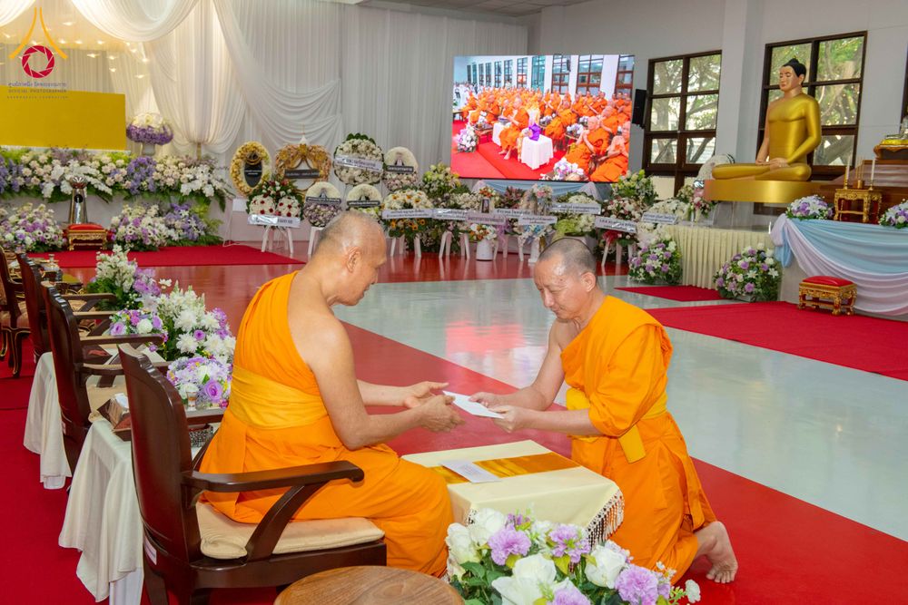 ภาพ No.315320:วันอังคารที่ 24 มีนาคม พ.ศ. 2569 พิธีบำเพ็ญกุศล คุณพ่อณรงค์ จินตมากุล  สิริอายุ 99 ปี 11 เดือน โยมบิดา พระครูปลัดรัตนวีรวัฒน์ (รังสฤษดิ์ อิทฺธิจินตโก) ที่ปรึกษาเจ้าคณะจังหวัดปทุมธานี เจ้าอาวาสวัดพระธรรมกาย  ณ ห้องปลูกศรัทธา 2 วัดพระธรรมกาย ปทุมธานี