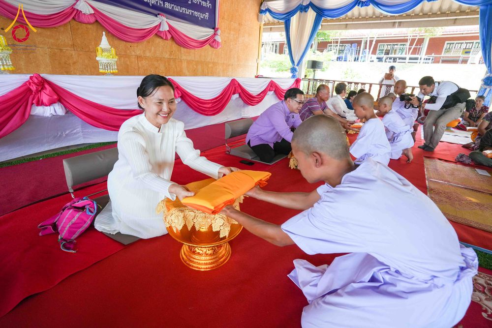 ภาพ No.317660:วันพฤหัสบดีที่ ๒ เมษายน พ.ศ.๒๕๖๙ พิธีบรรพชาสามเณรภาคฤดูร้อน น้อมบูชาธรรมอายุวัฒนมงคล ๘๒ ปี หลวงพ่อธัมมชโย และ ถวายเป็นพระราชกุศลแด่ สมเด็จพระกนิษฐาธิราชเจ้ากรมสมเด็จพระเทพรัตน์ราชสุดาฯ สยามบรมราชกุมารี รุ่นที่ ๑๓ ณ วัดทุ่งเจริญธรรม อำเภออมก๋อย จังหวัดเชี