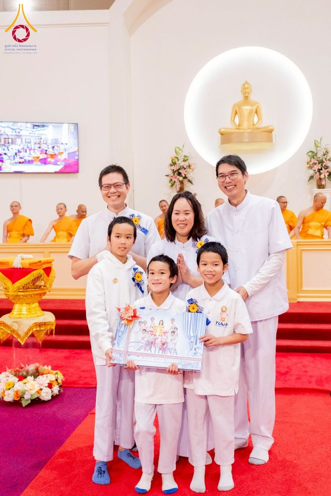 ภาพ No.274310:วันอาทิตย์ที่ 26 ตุลาคม พ.ศ. 2568  พิธีทอดกฐินธรรมชัย สร้างทุกสิ่ง ณ วัดพระธรรมกายออเรกอน ประเทศสหรัฐอเมริกา